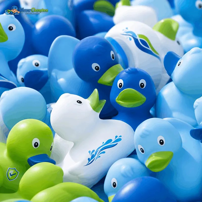 Eltern suchen einen passenden Schwimmkurs für ihr Kind